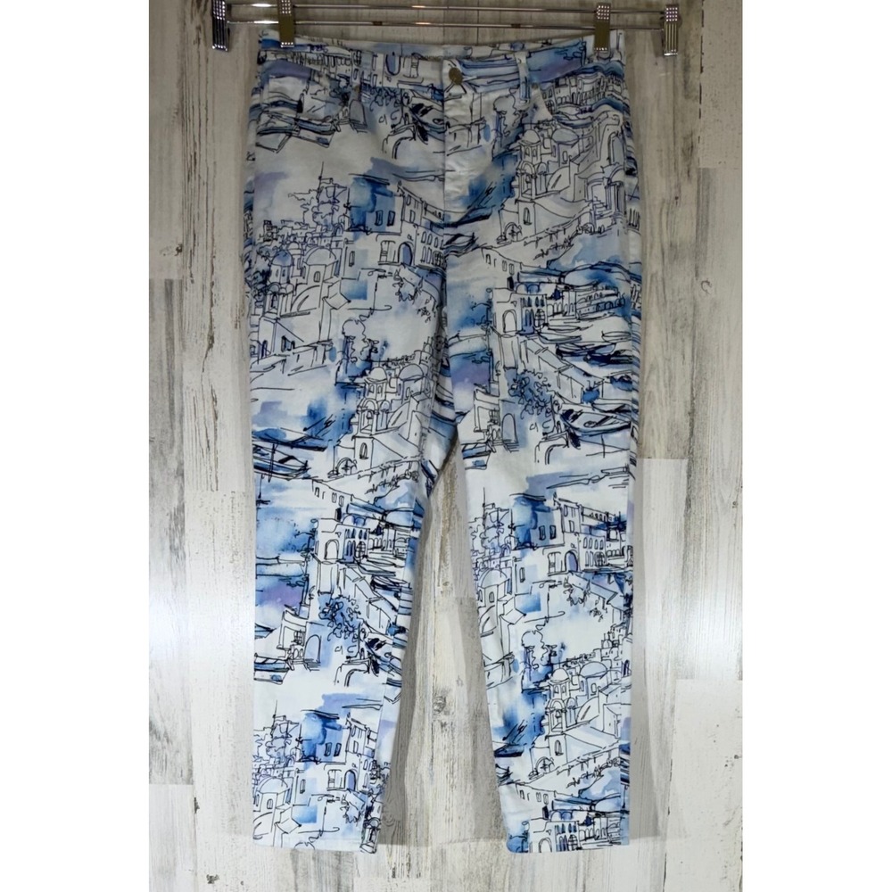 Chico's White Cropped Pants with Blue Scenic Print